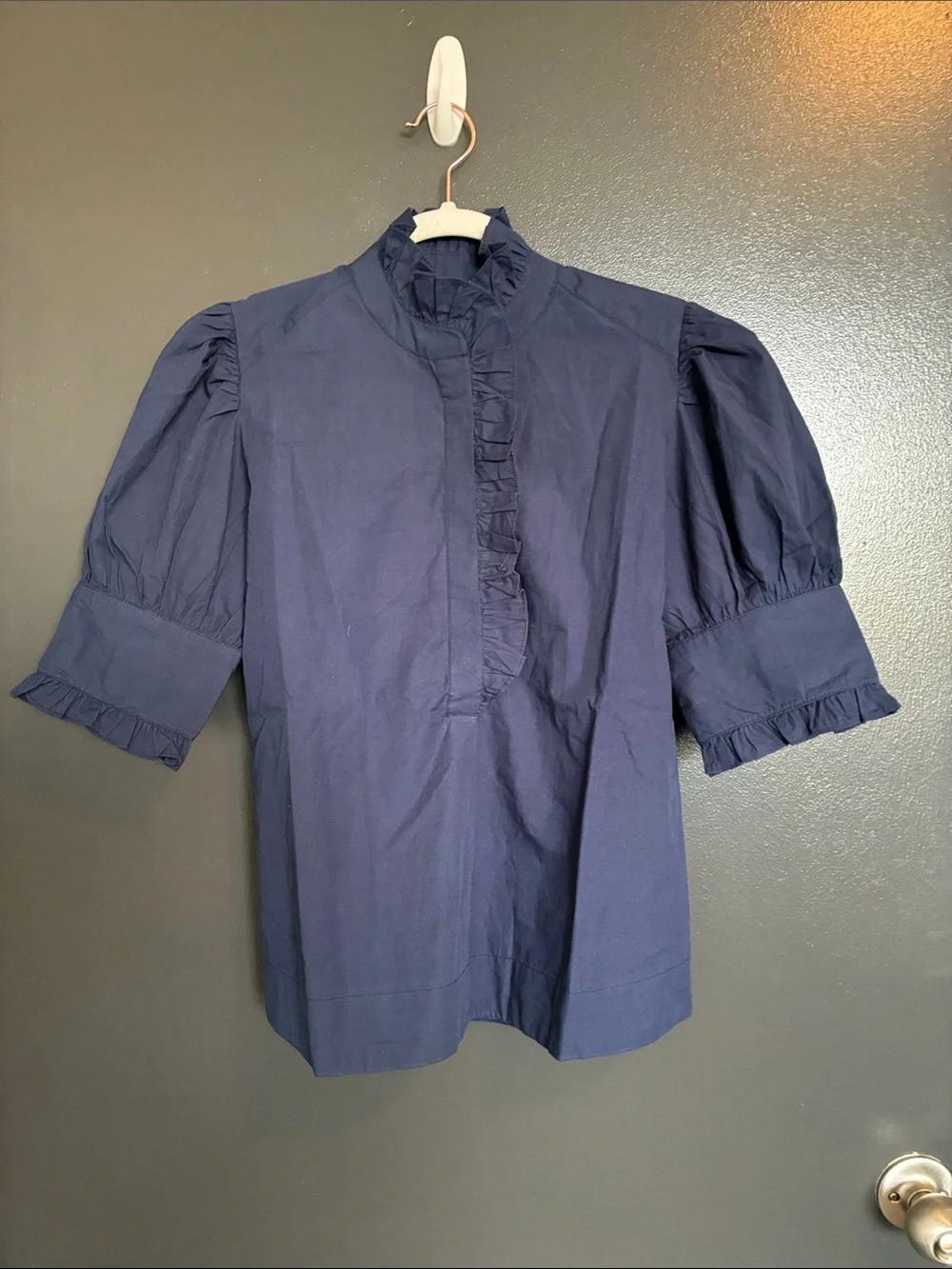NWT Navy Bleu Westport Top Navy Sz S Puff Sleeve - Picture 3 of 8